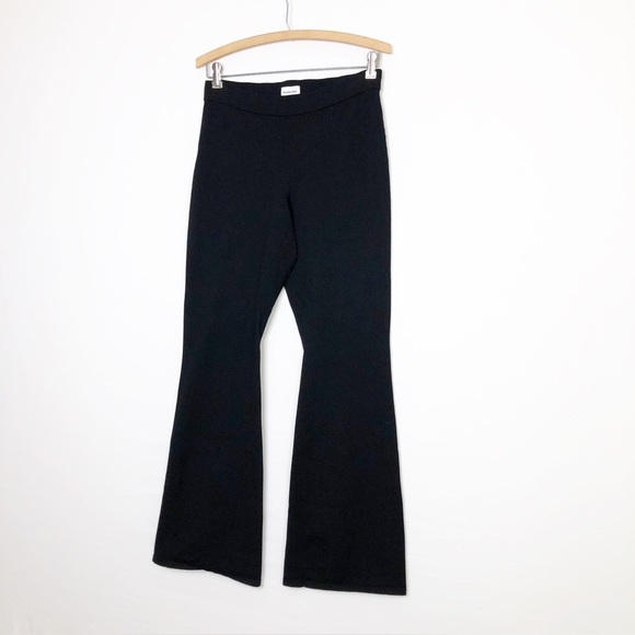 Sunday best Aritzia, black knit pull up pants - Picture 3 of 10